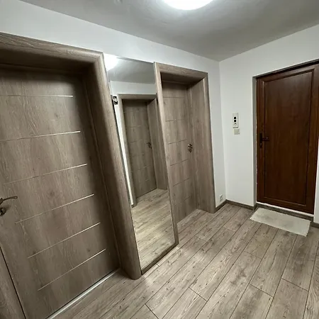 Victoria Daire Varna