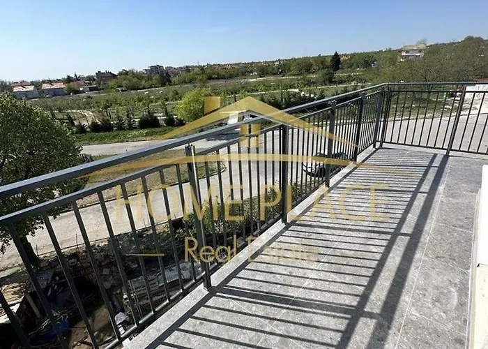 Victoria 아파트 *